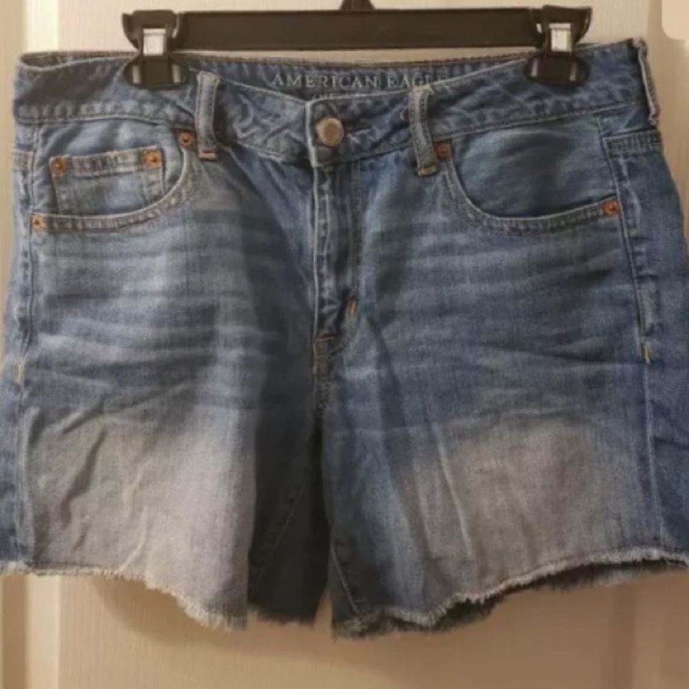 American Eagle Boy Denim Midi Shorts 8